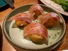 伊比利亚火腿炸白汁丸子-Laures·月桂西班牙碳烤餐厅(十尚坊店)