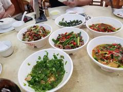 -红色湘菜馆(春风店)