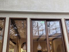 -VERIE BAKEHOUSE