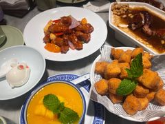 -蝴蝶里·粤菜·点心(龙湖杭州金沙天街店)