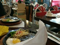 -皇品世家牛排(七一路店)