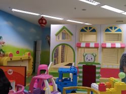 -孩子王游乐场(万达广场店)