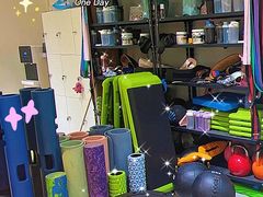 -RM GYM健身私教馆(白云元立方创意园店)