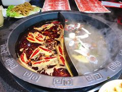 -宽板凳老灶火锅(外馆斜街店)