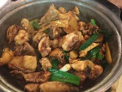 -芳村榕树头叹佬鸡煲(体育西店)
