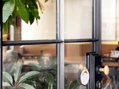 -Fridi Patisserie Cafe