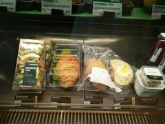 -星巴克(杭州临平万达广场店)