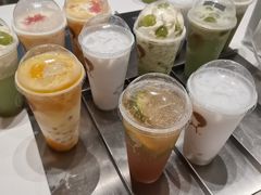 -喜茶(杭州滨江宝龙店)