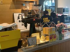-彳亍咖啡·这里(水湾路店)