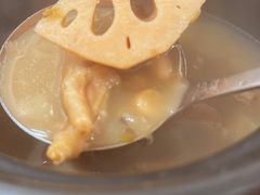 招牌莲藕鸡脚汤-文记壹心鸡(宝华路店)