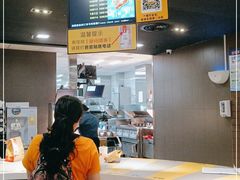 -麦当劳(广州新港东路第二分店)