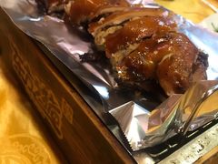 -东方之猪四更烤乳猪(金垦总店)