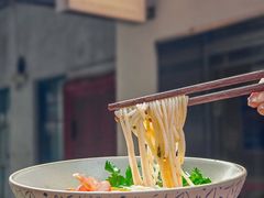 -粉八·云南米线·建水烧烤(常熟路店)