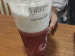 -CoCo都可(八达商城店)