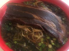 -小龙大肉面馆