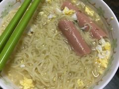 -华荣西饼屋(龙井店)