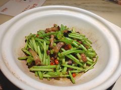 -佬麻雀·新湘菜(珠海金发购物中心店)