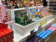 -泡泡玛特POPMART(上海环球港店)