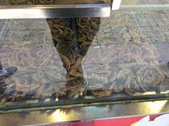 -王浩儿纪六孃甜皮鸭(乐山总店)