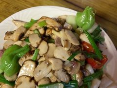 -88号小吃店·经典云南菜·地道纳西美食