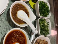 超辣剁辣酱-丫丫汤膳打边炉(宏府408坊店)