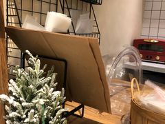 -沁屋面包店(人民东路店)