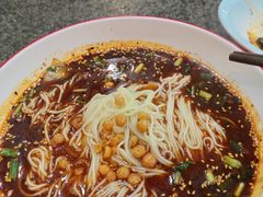 -两路口面庄·重庆小馆(东四十条店)