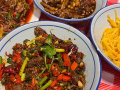 -荆九爷爆炒桥头三嫩(夫子庙店)