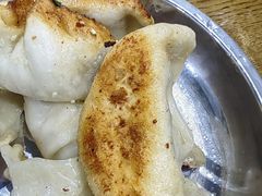 -黄阿姨锅贴大王(万航渡路店)