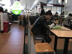 大堂-老乡鸡(合肥高铁南站店)