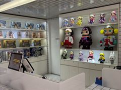 -泡泡玛特POPMART(上海环球港店)