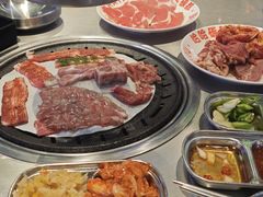 -哈哈碳都·牛肋条无限自助烤肉(台江万达店)