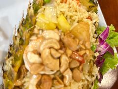 -Dang restaurant (patong phuket)