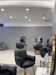 点击看大图 -八佰伴8008星级形象店