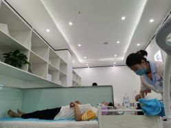 点击看大图 -蕾特恩专业祛痘·皮肤管理