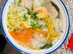 -长人馄饨铺(解放街店)