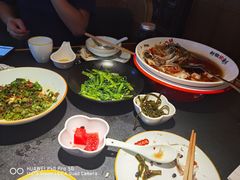 -湘阁里辣(东门茂业店)