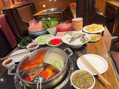 -周师兄大刀腰片火锅(洪崖洞旗舰店)