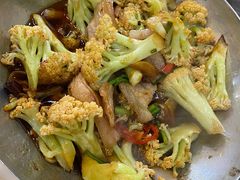 -洛东土菜馆(建国北路店)