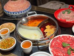 -周师兄大刀腰片火锅(洪崖洞旗舰店)