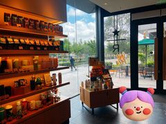 -星巴克臻选(上海长风大悦城店)
