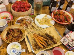 -冶建镜子·老南昌大排档·江西虾王(总店)