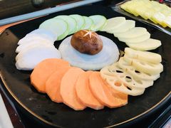 -三国惹火烤肉·中日韩烤肉集合店(百草路店)