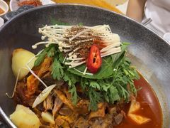 -喇喇排骨火锅·传统韩式脊骨汤(望京西园总店)