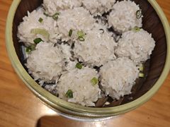 珍珠丸子-莲餐厅·湖北菜·潜江小龙虾店(愚园路店)