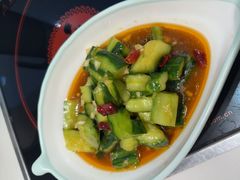 -黄记煌三汁焖锅(新佳丽江汉路店)