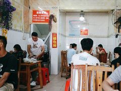 -无名牌猪脚店