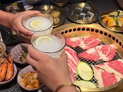 -铭牛烧肉·和牛海鲜自助(高新月牙湖店)