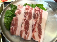 -围炉肉舍丹东海鲜烤肉·烤活鳗(步行街店)