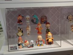 -泡泡玛特POPMART(上海环球港店)